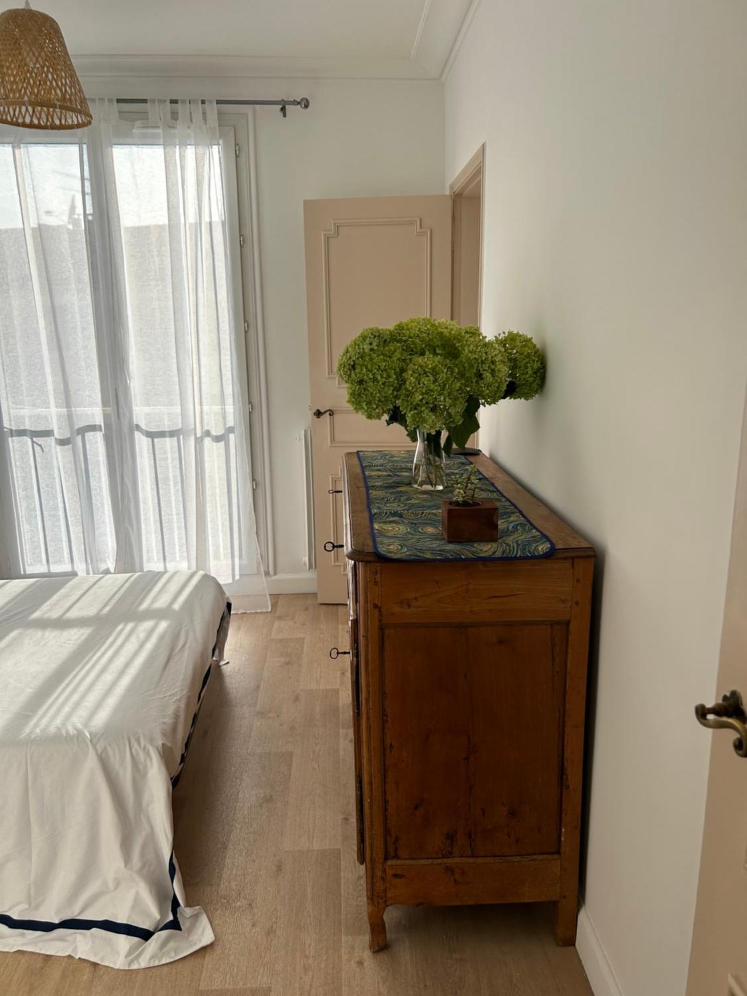 La Fontaine Apartment Arles