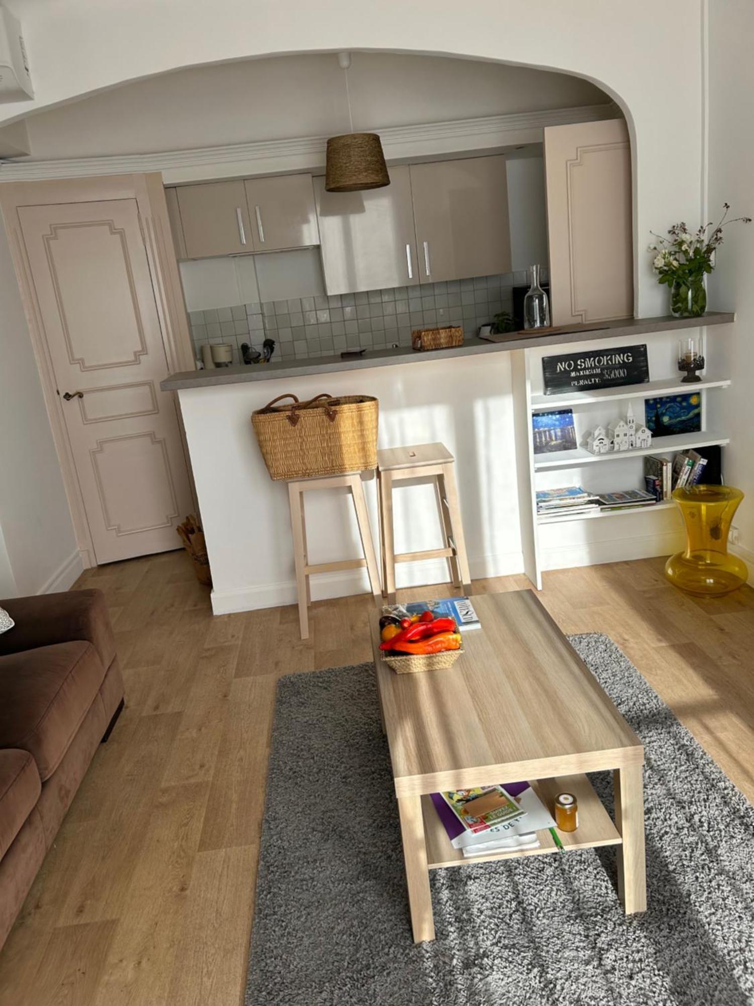 La Fontaine Apartment