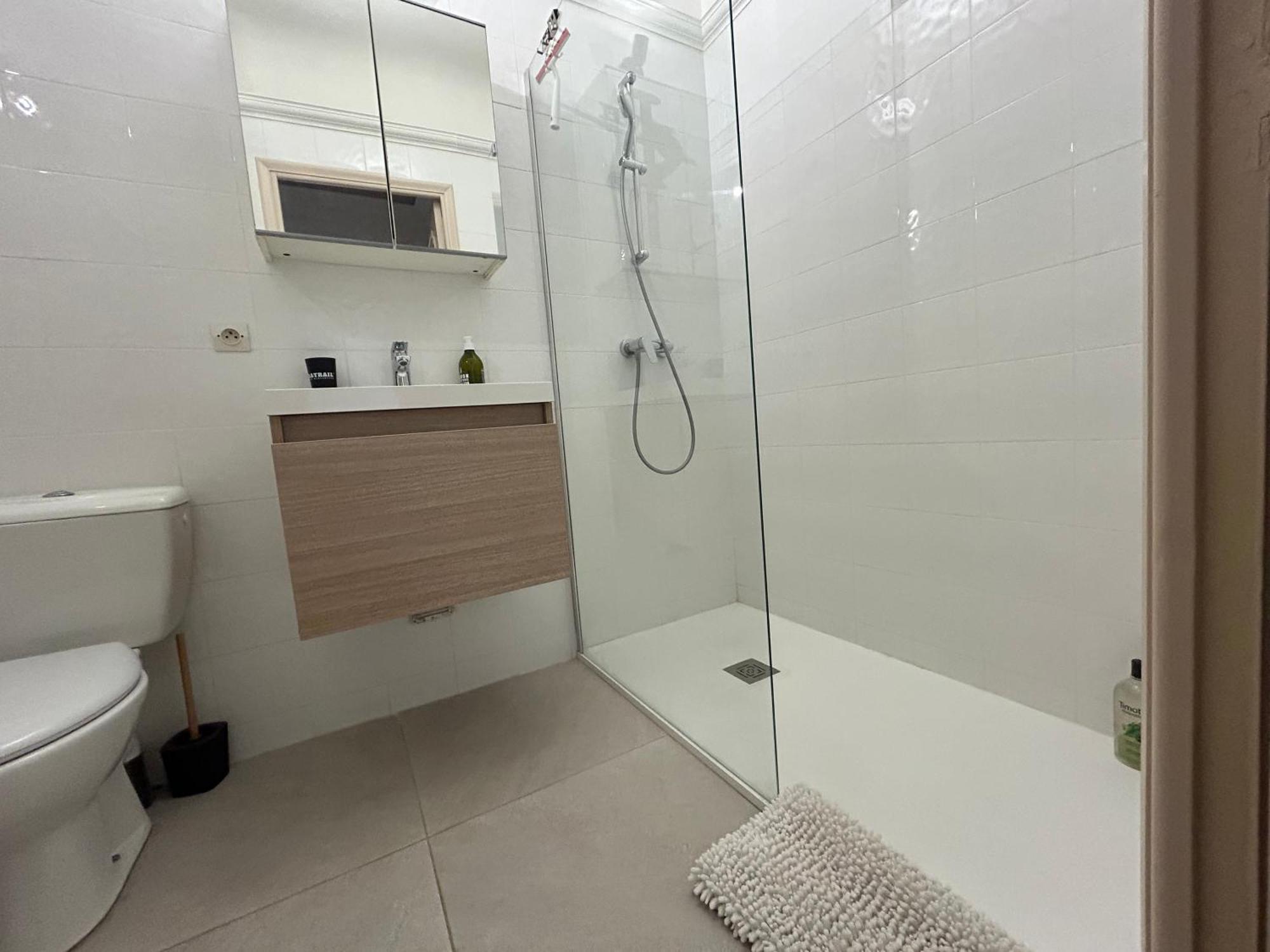 La Fontaine Apartment